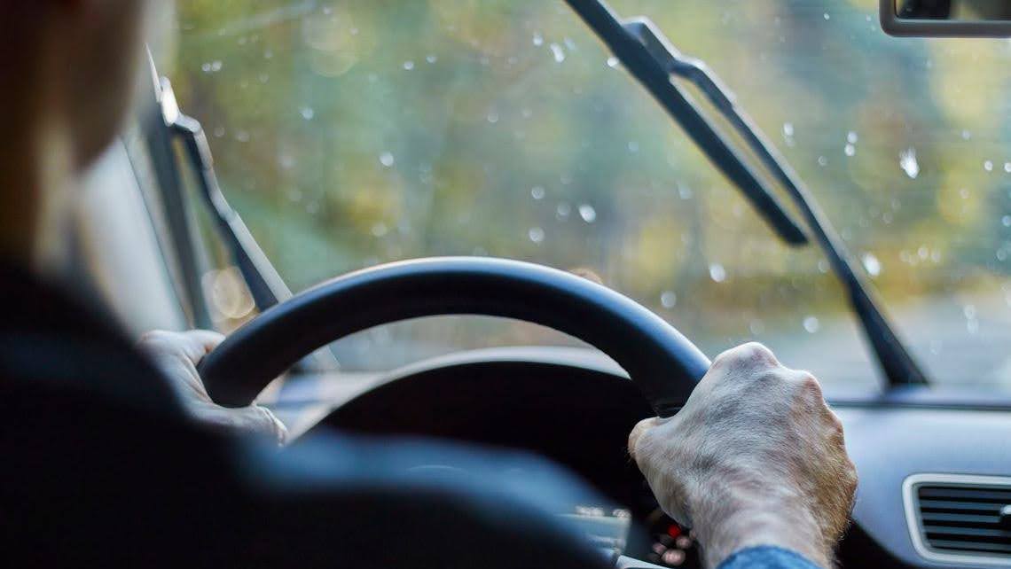 How a San Diego Accident Lawyer Handles Truck Accident Claims