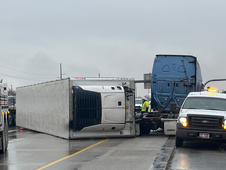 Why You Need a Sacramento Truck Accident Attorney After a Crash