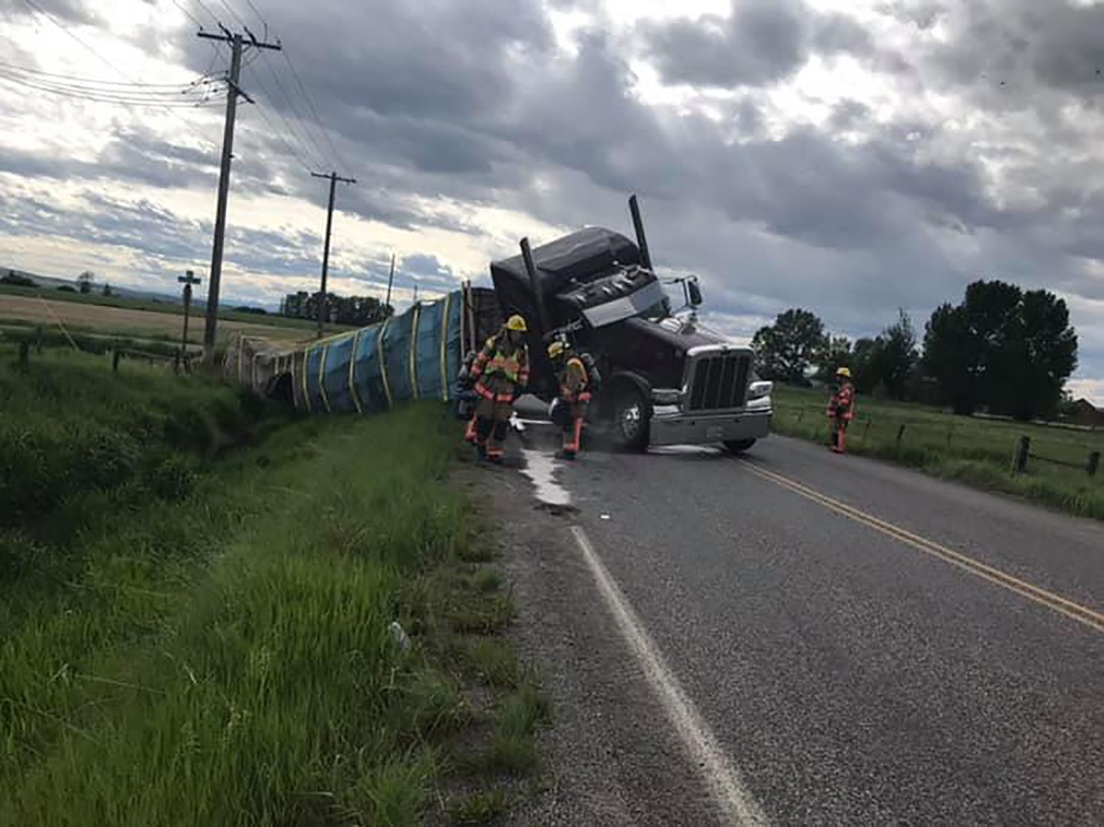 Why You Need a Sacramento Truck Accident Attorney After a Crash